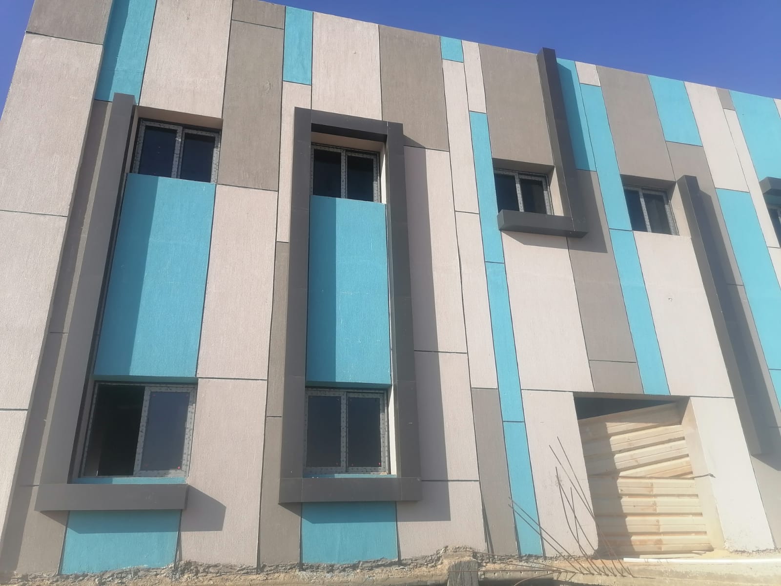 مشروع إداري وتجاري 004